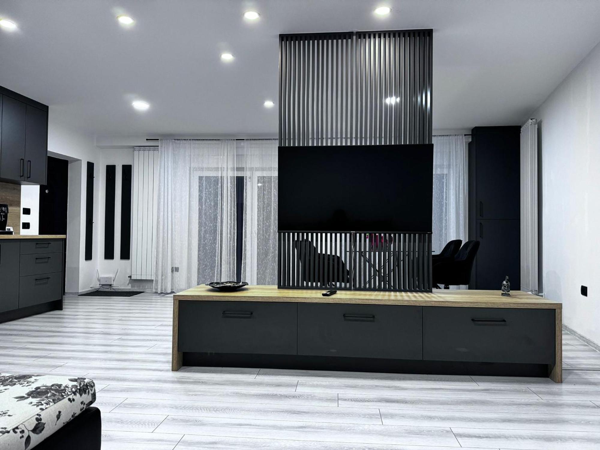 Whitehouse2 Apartment อาราด ภายนอก รูปภาพ